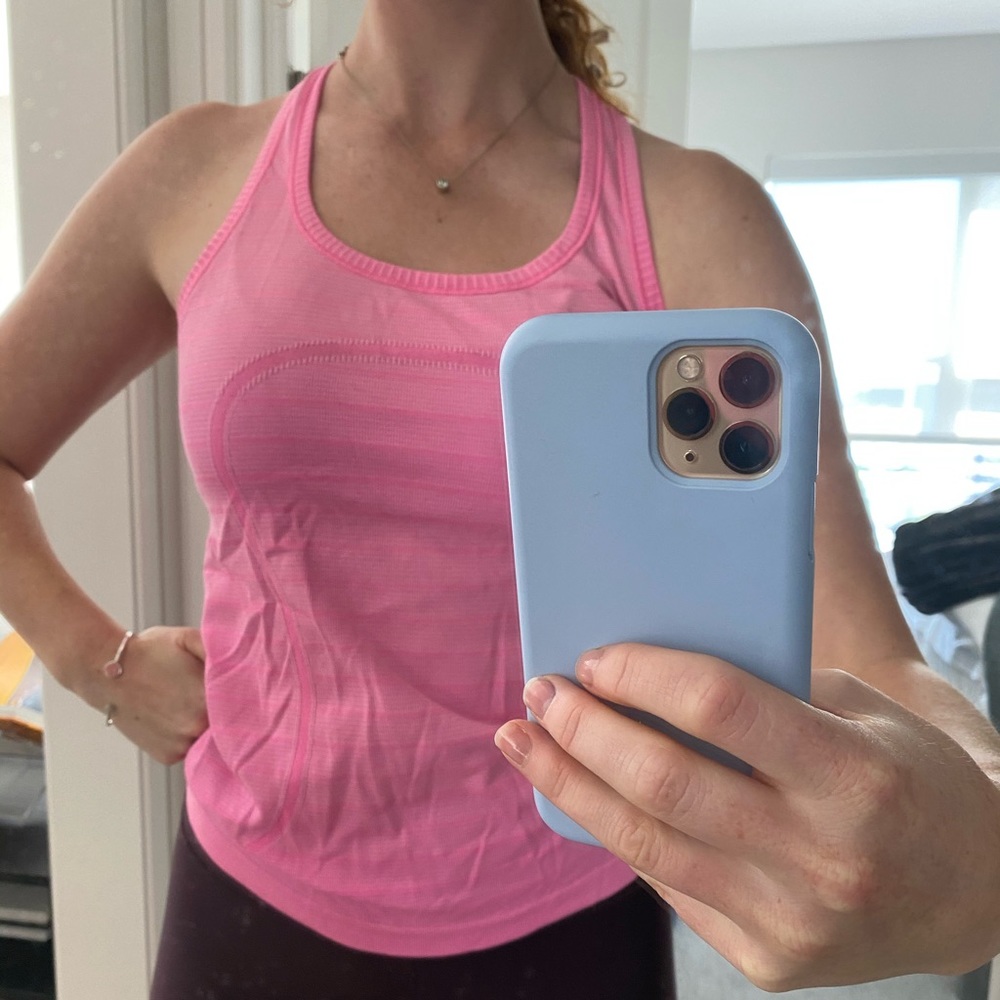 Pink lululemon tank!